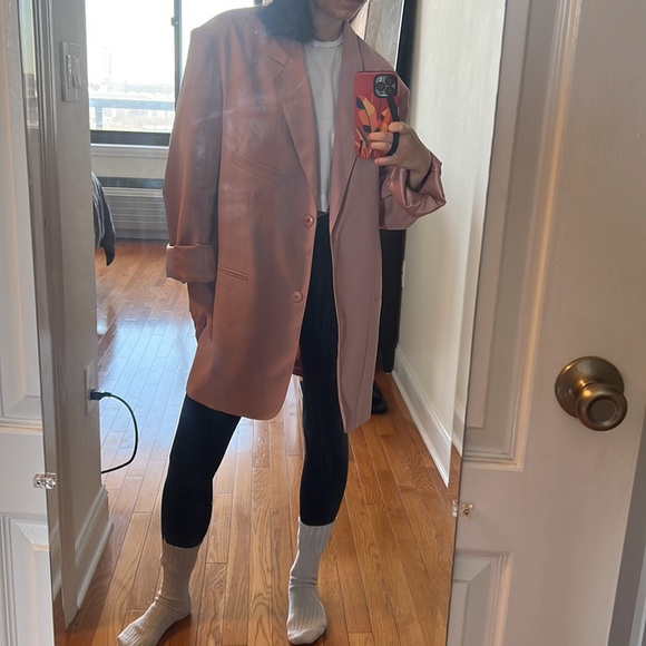 RESERVED - NWT Frankie shop blush pink oversized blazer - Picture 13 of 15